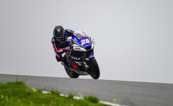 Day 1 of testing for BLU CRU Pramac Yamaha Moto2 in rainy Portimao