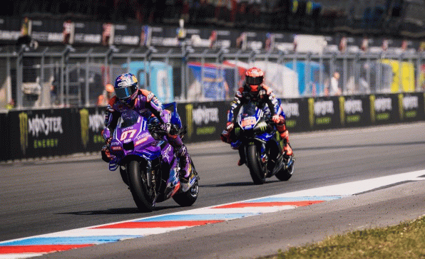 Prima Pramac Yamaha MotoGP keeps pushing forward at Brno, Razgatlıoğlu fights through the field