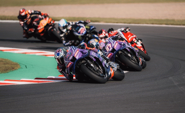 Prima Pramac Yamaha MotoGP shows stronger race pace but struggles to recover from the back